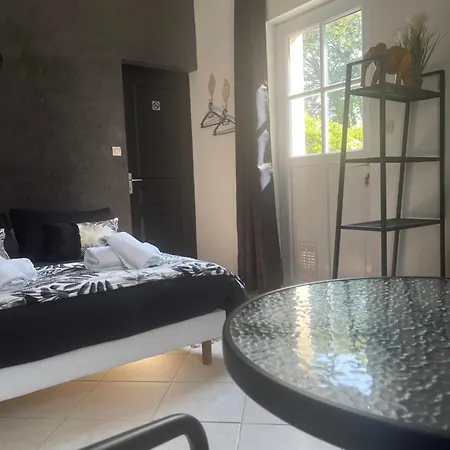 Chez Aurelie & Sacha *